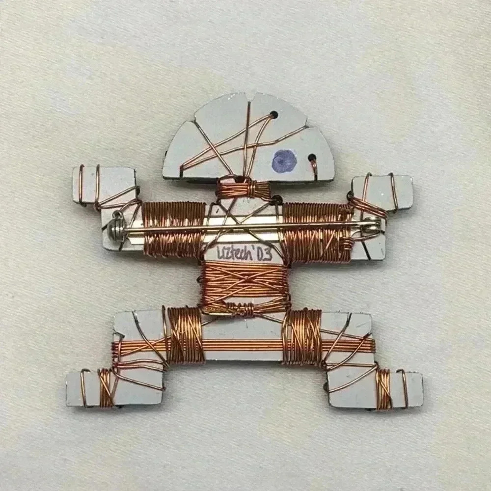 Liztech 2003 Tolima / Panche Brooch Black and Copper Wire Aztec Warrior - Picture 2 of 4